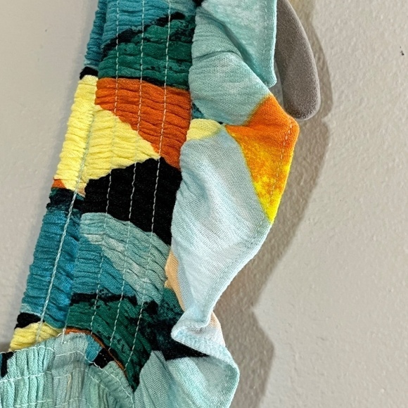 Torrid Top Women 4X Yellow Peplum Crinkle Gauze Smocked Ruffle Geometric Goth - Picture 10 of 15